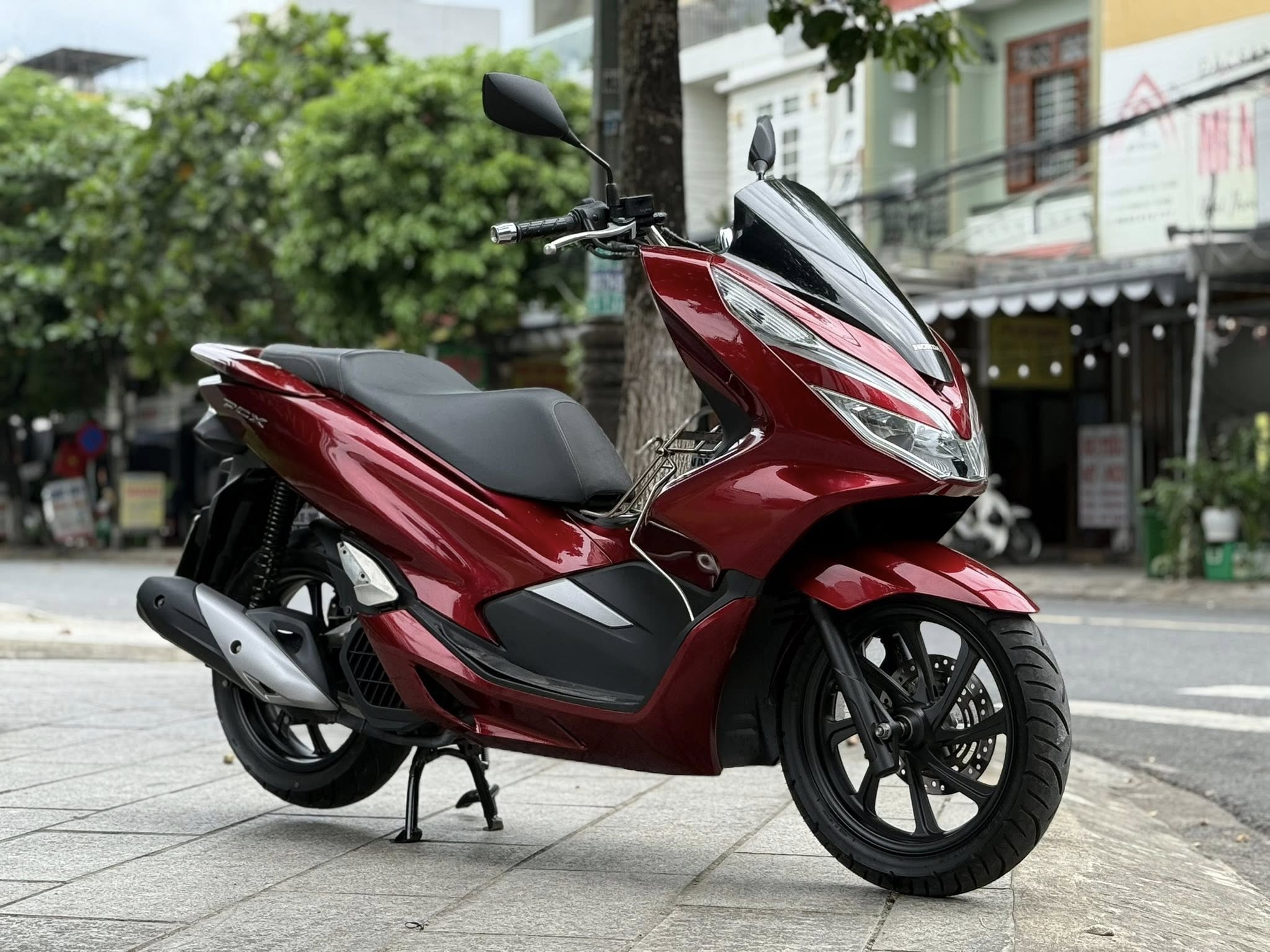 Honda PCX 150 Gray