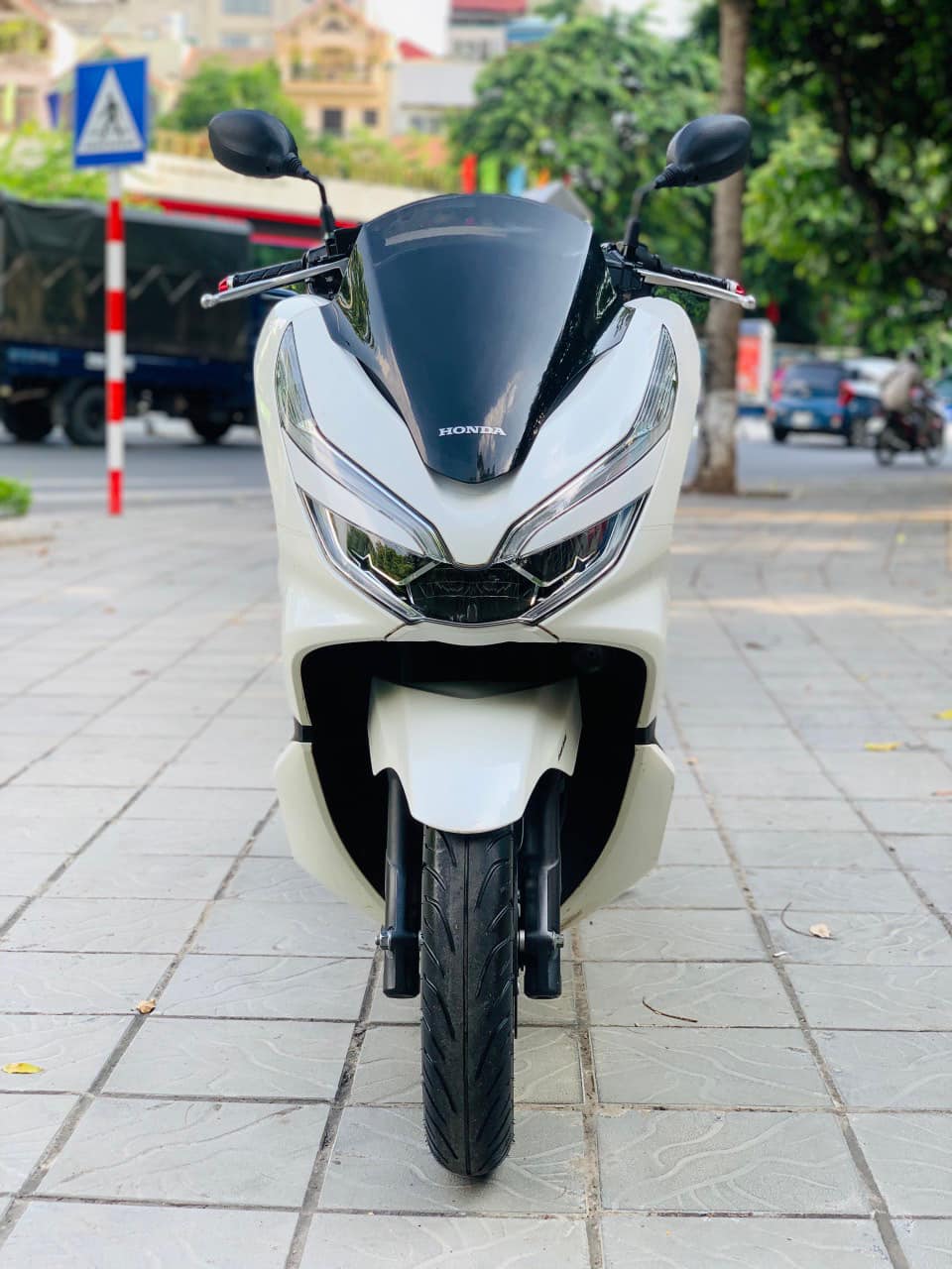 Honda PCX 150 Gray