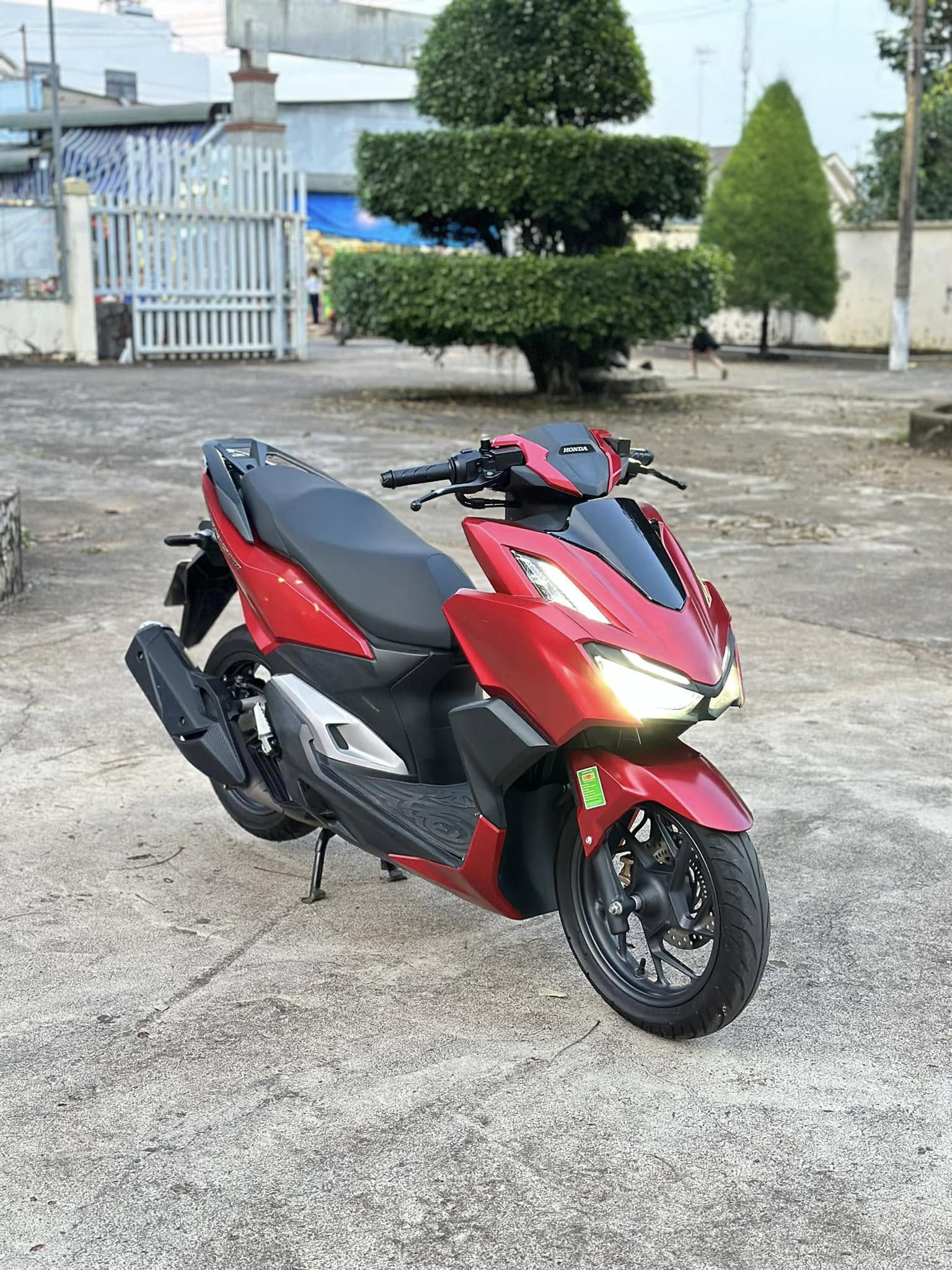 VARIO Black